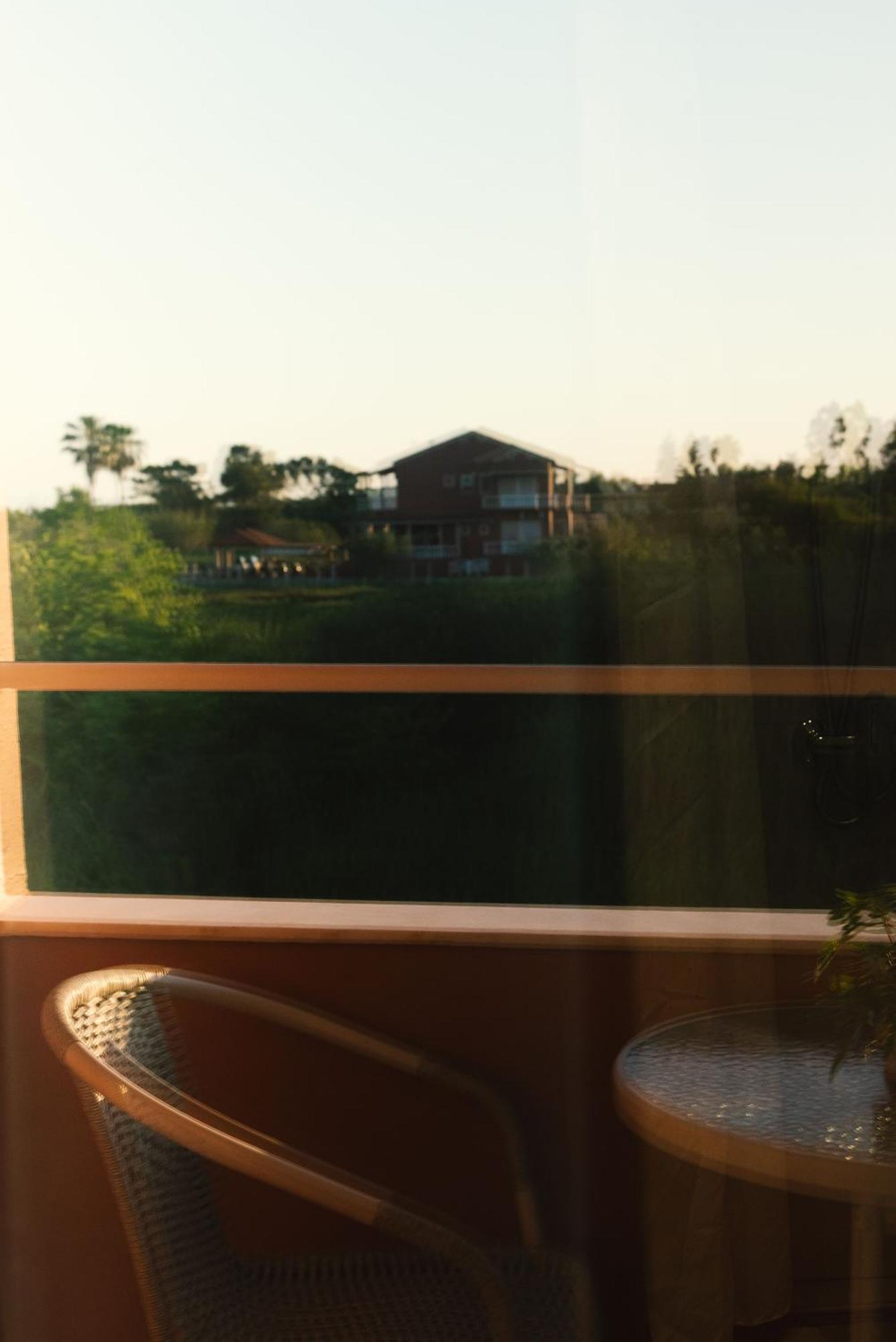 Melador Beachfront Apartments 카보스 외부 사진