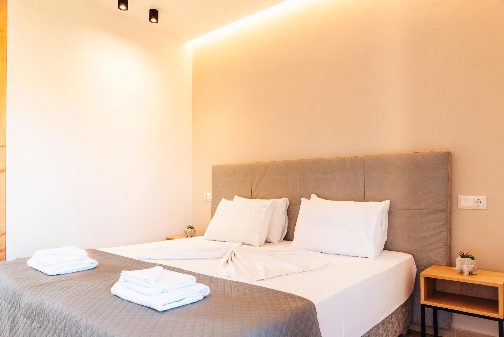 Melador Beachfront Apartments 카보스 외부 사진